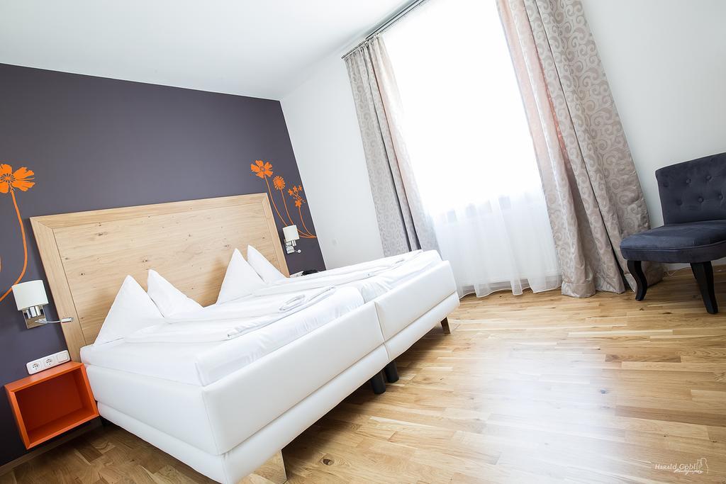 Stadthotel Guertler アムシュテッテン 部屋 写真